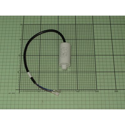 Kondensator rozruchowy 3uF/400V P2 Amica (1041384)