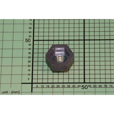 Nóżka regulacyjna do chłodziarko-zamrażarki Amica (1043964)