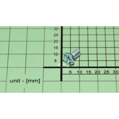 Śruba do kuchenki Amica 8055859