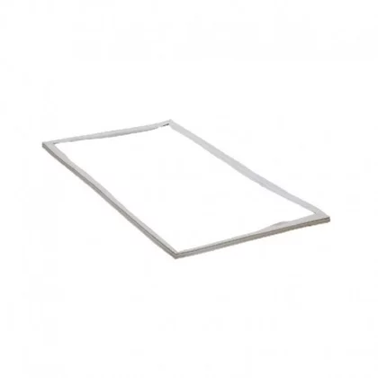 Magnetyczna uszczelka drzwi chłodziarki i zamrażarki Whirlpool / Indesit 760 x 570 mm 481246668817 C00311938