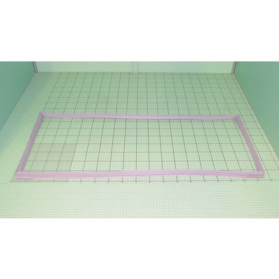 Uszczelka drzwi do chłodziarko-zamrażarki Amica (1040571)