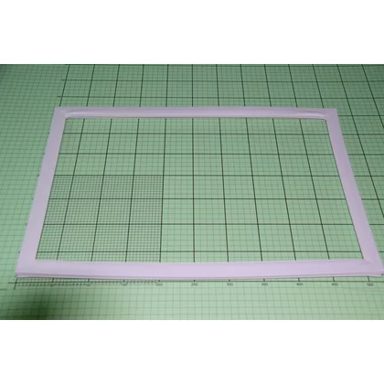 Uszczelka drzwi zamrażarki do chłodziarko-zamrażarki Amica 325 x 495 mm biała 1033211