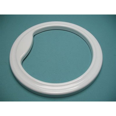 Pierścień zewnętrzny drzwi (1005100)