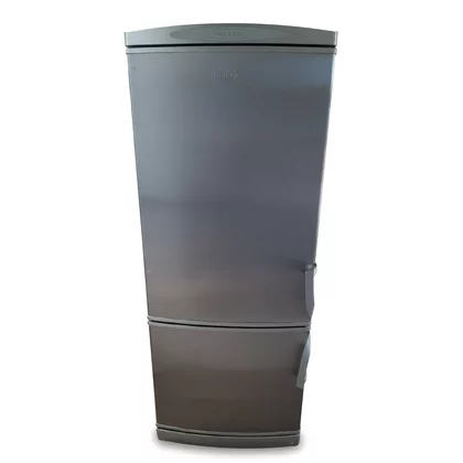 Uszczelka magnetyczna drzwi zamrażarki do chłodziarko-zamrażarki Gorenje / Hisense 631446