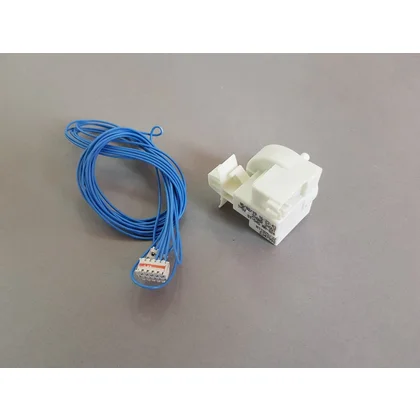 Elementy elektryczne do pralek r Hydrostat z przewodem do pralki i pralko-suszarki Indesit / Hotpoint / Ariston / Whirlpool C00381612