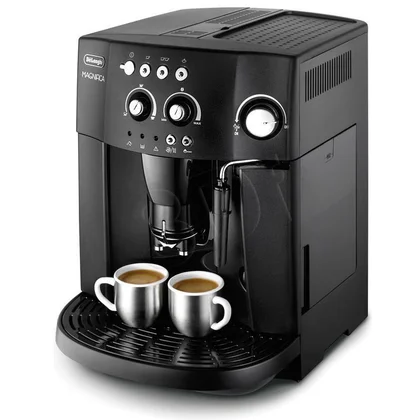 Automatyczny ekspres ciśnieniowy DeLonghi Magnifica ESAM 4000.B 1450 W czarny