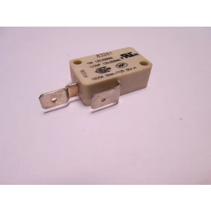 Mikroprzełącznik drzwi do zmywarki Whirlpool / Indesit / Ariston / Hotpoint 480140101078 C00318379