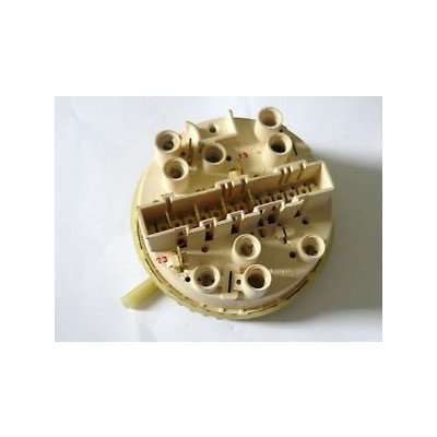 Hydrostat pralki (C00042824) 482000074087