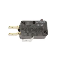 Mikroprzełącznik drzwi do kuchenki mikrofalowej Whirlpool / Indesit / Ariston / Hotpoint 3 styki 480120100814 C00314456