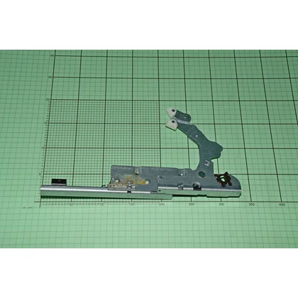 Zawias prawy drzwi do zmywarki Amica 80 mm