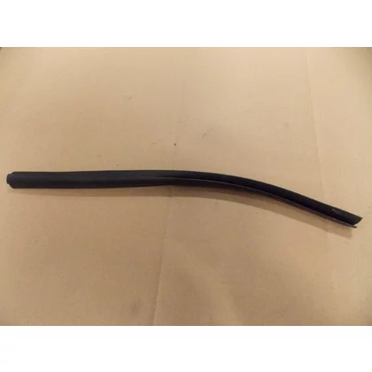 Dolna uszczelka drzwi do zmywarki Amica 45 cm 1016504