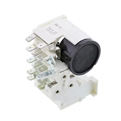 Sprężarki, akcesoria, przekaźnik Przyłącze z ochroną silnika do sprężarki lodówki Electrolux / AEG TX1J1