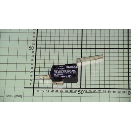 Mikroprzełącznik opiekacza do kuchenki Amica / Gram typ 0169 10 A 8000629