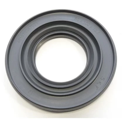 Uszczelniacz łożysk do pralki Whirlpool / Indesit / Ariston / Hotpoint 50x100x13,5 mm 481070257021 C00313756