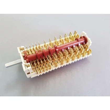 Łącznik krzywkowy do piekarnika Ariston / Indesit / Hotpoint / Whirlpool 19HE/069 C00196053 316017