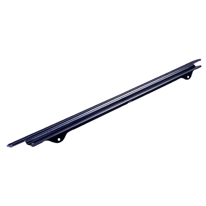 Obudowa dolnego profilu piekarnika Whirlpool / Indesit / Ariston / Hotpoint 480121101163 C00316558