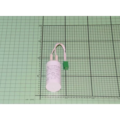 Kondensator z przewodami do urządzeń AGD Amica 6 uF 475 V 1002070