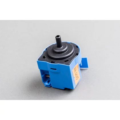 Elementy elektryczne do pralek r Hydrostat do pralki Ariston / Indesit / Hotpoint / Whirlpool C00289362