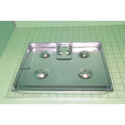Elementy obudowy Osłona dolna płyty gazowej Amica PGINS4_ kado16A ocynk v2 9067369