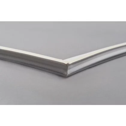 Magnetyczna uszczelka drzwi chłodziarki i zamrażarki Whirlpool / Indesit 760 x 570 mm 481246668817 C00311938
