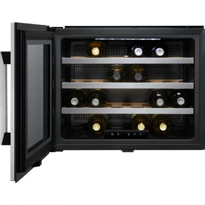 Taca na wodę do chłodziarki do wina Electrolux / AEG czarna 300 x 150 x 20 mm