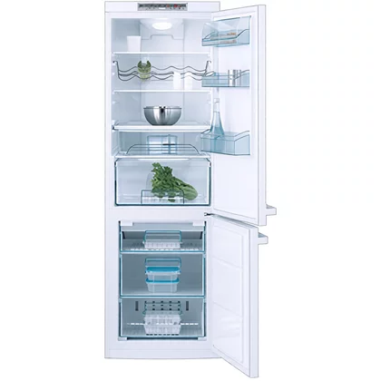 Wspornik parownika do lodówki Electrolux / AEG 2426437113
