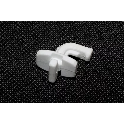 Części zamienne GORENJE Ceramiczny wspornik grzałki do mikrofalówki Gorenje / Hisense 250789
