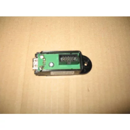 Podzespół USB do piekarnika Amica 8050785