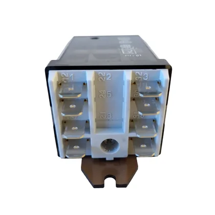 Przełącznik / mikroprzełącznik do zmywarki Whirlpool 483286008915 C00336888