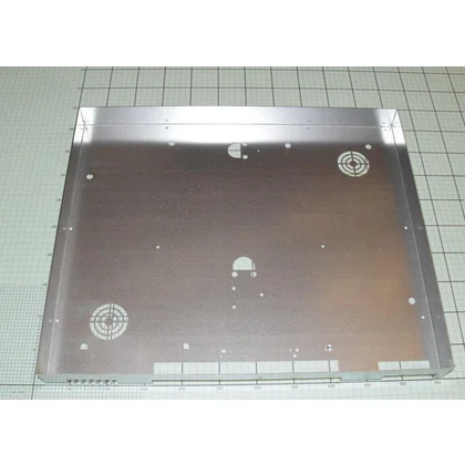 Elementy obudowy Osłona dolna do kuchni indukcyjnej Amica KIB 5.02 Basic2 8050429