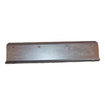 Akcesoria do zmywarek Whirlpool Metalowy wspornik mocowania cokołu dolnego do zmywarki Whirlpool / Indesit 480140102328 C00323833