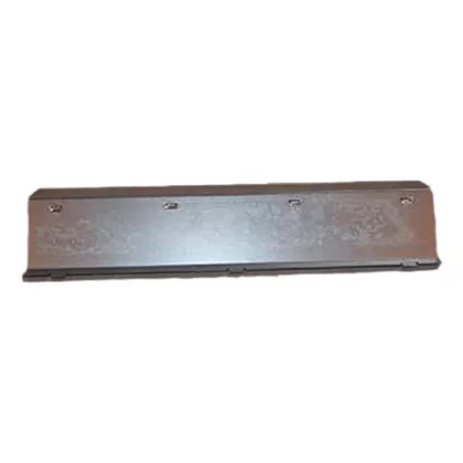 Akcesoria do zmywarek Whirlpool Metalowy wspornik mocowania cokołu dolnego do zmywarki Whirlpool / Indesit 480140102328 C00323833