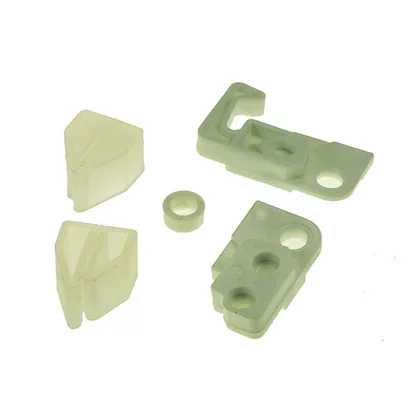 Ogranicznik otwarcia drzwi chłodziarki Whirlpool / Indesit / Ariston / Hotpoint 481231038501 C00341388