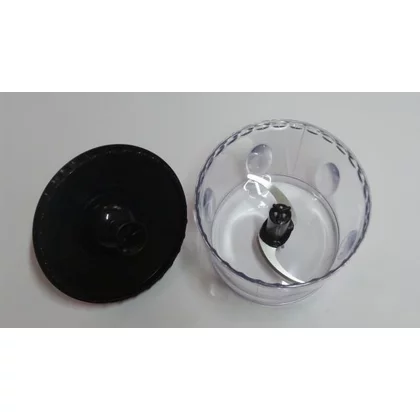 Pojemnik do rozdrabniania do blendera Amica 750 ml z ostrzem i przykrywką 1031869