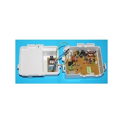 Moduł elektroniczny chłodziarki dolny Whirlpool (480132102239) C00394252