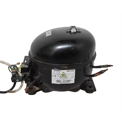 Sprężarki, akcesoria, przekaźnik Sprężarka do chłodziarko-zamrażarki Electrolux / AEG 2425632052