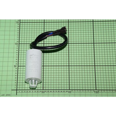 1044811 Kondensator 4uF 450V AMICA