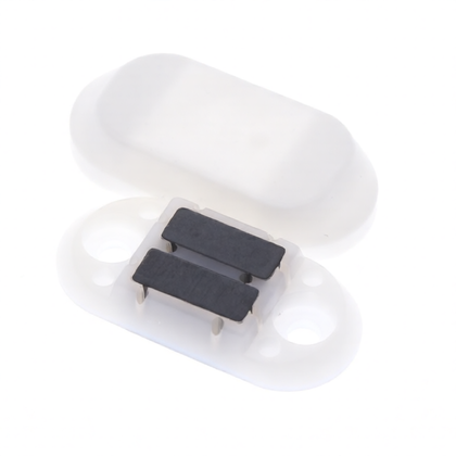 Elementy elektryczne do pralek r Zatrzask magnetyczny frontu meblowego do pralki Whirlpool / Indesit / Ariston / Hotpoint 481241748001 C00312992