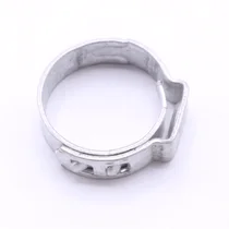 LSTF9M124CEU Zacisk rury do zmywarki Whirlpool / Indesit 18,5 mm 482000022220 C00273872