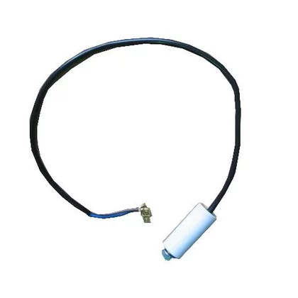 Kondensator do lodówki Amica MKSP-5P 2,5 uF 450 V F6,3 0,6 m 8026894