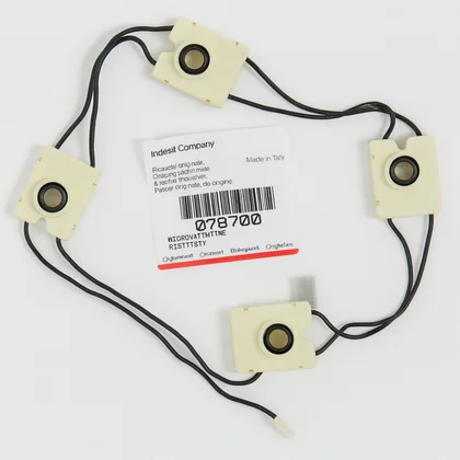 Zespół łącznika zapalacza do kuchenki, piekarnika i płyty gazowej Ariston / Indesit / Hotpoint / Whirlpool C00078700 482000027446