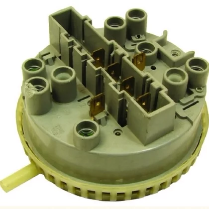 Elementy elektryczne do pralek r Presostat hydrostat 2-poziomowy do pralki Ariston / Indesit / Hotpoint / Whirlpool C00028172 482000073150