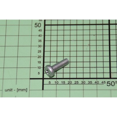 Śruba M5x16