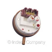 Elementy elektryczne do pralek r Presostat do pralki Ariston / Indesit / Hotpoint / Whirlpool 7 kg C00194160 482000083121