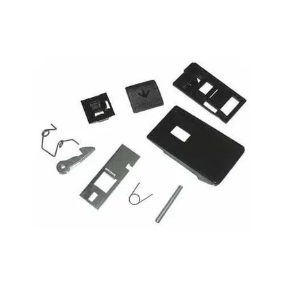 Zestaw uchwytu / zapadka zamka drzwiczek do pralki Ariston / Indesit / Hotpoint / Whirlpool C00021300 482000026002