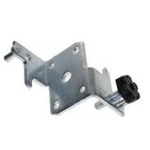 Dolny zawias drzwi do lodówki Whirlpool / Indesit / Ariston / Hotpoint 481941719642 C00332997