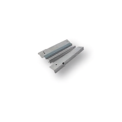 Lewa osłona prowadnicy do okapu Whirlpool / Indesit / Ariston / Hotpoint 481231038966 C00327649