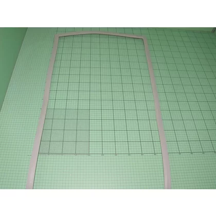 Magnetyczna uszczelka drzwi zamrażarki Amica 1049248
