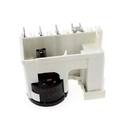 Sprężarki do lodówek Whirlpool Starter przekaźnik rozruchowy sprężarki do lodówki Whirlpool / Indesit / Ariston / Hotpoint 481228038118 C00266723