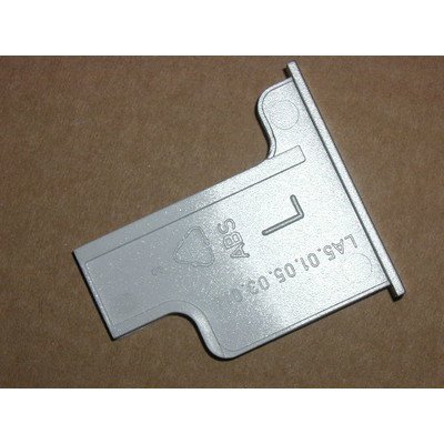 8020370 ZASLEPKA GNIAZDA ZAWIASU M60. ALU AMICA